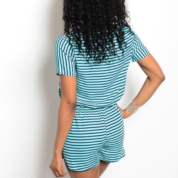 Jade and Navy Romper with Floral Details. - Picture 5 of 7